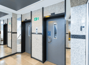 Aufzüge, Graf-Adolf-Straße. Büro mieten Düsselfdorf