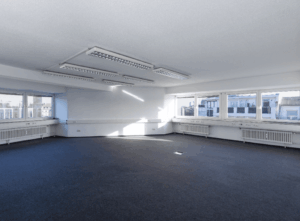 Graf-Adolf-Straße großes Büro AREO